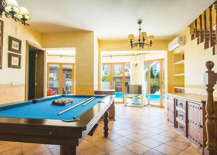 Вилла Cintya - Plusholidays *