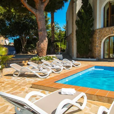 Villa Cintya - Plusholidays Ifach