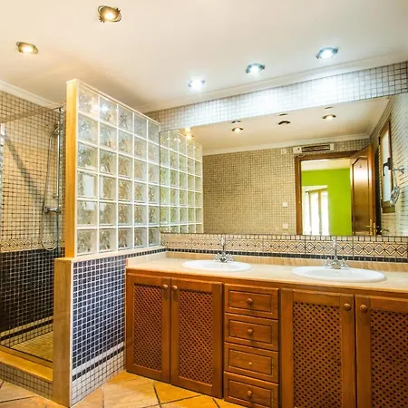 Вілла Cintya - Plusholidays *