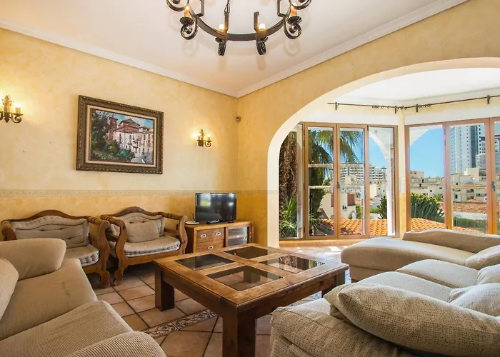 Cintya - Plusholidays Villa